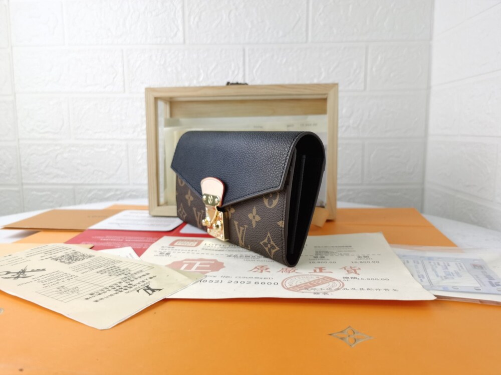 Louis Vuitton Monogram Portefeuille Juliette Long Wallet in Black - Picture 2 of 8